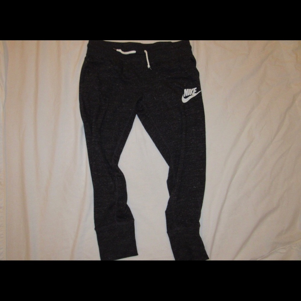 Nike joggers